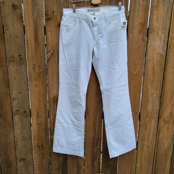 GAP Long Lean Flared White Jeans - New With Tags sz10 - Picture 1 of 8